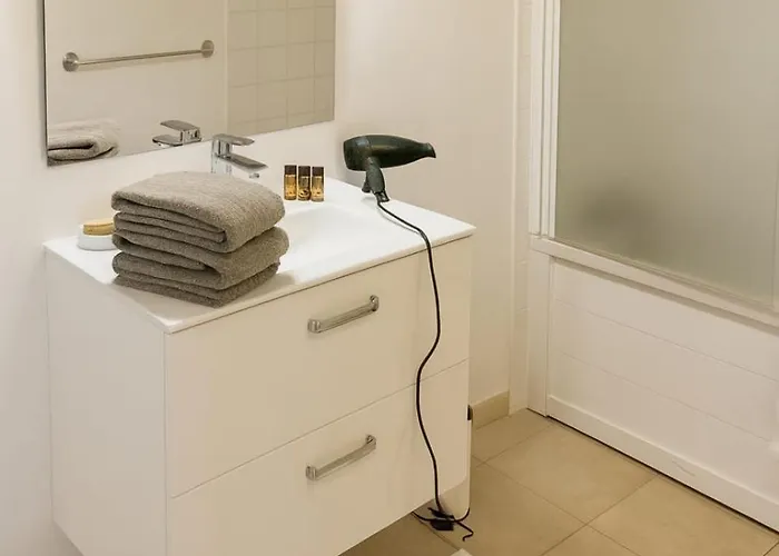 Apartment Duplex Vue Avec Clim Wifi Dans Piscine A Pied